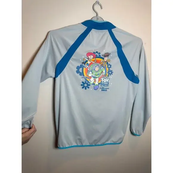 Disney Pixar Toy Story 10 Miler Jacket 2023 Buzz Woody Jessie RunDisney - Picture 2 of 7